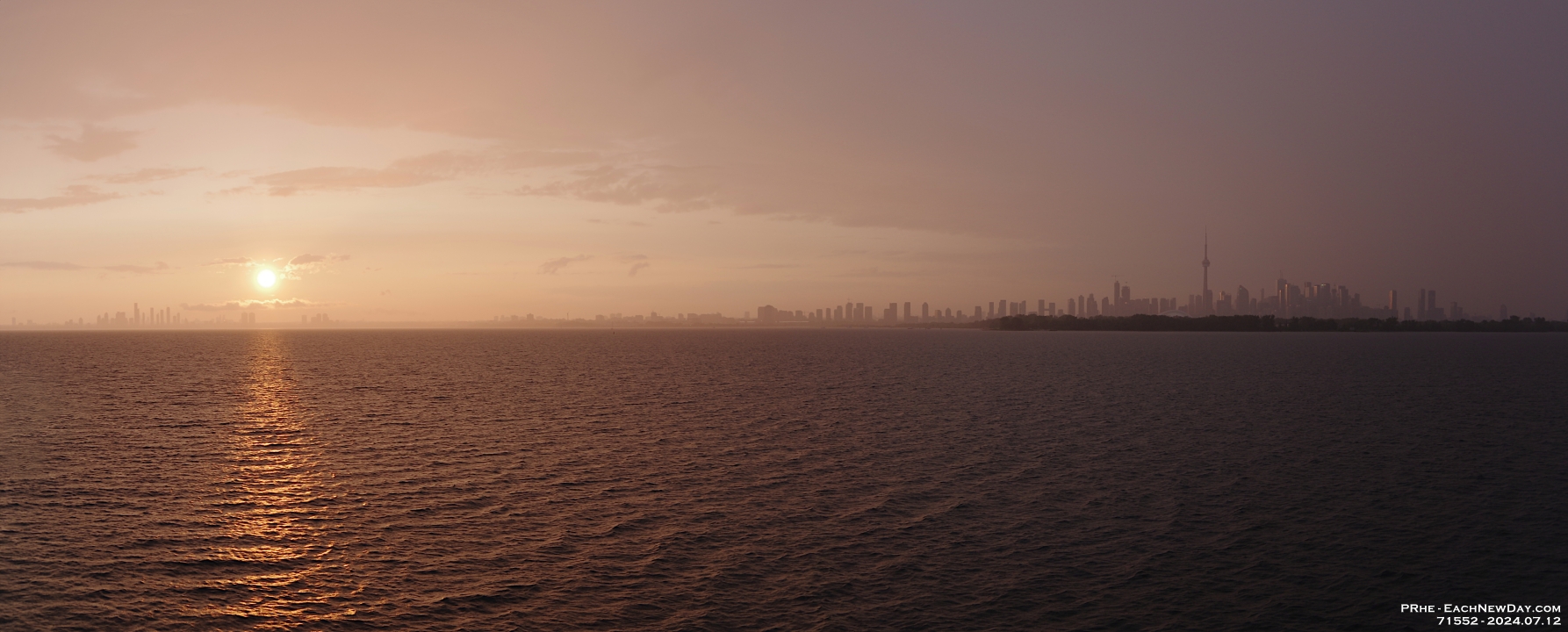 71552PaNrUsmRe - Celebrating Beth's birthday (2023) on CIty Cruises' Odyssey